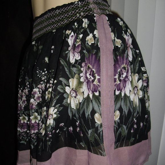 Charlotte Russe,Mini Skirt,border,scarf print,embroidered,smocked,elastic,Unique - Picture 2 of 3
